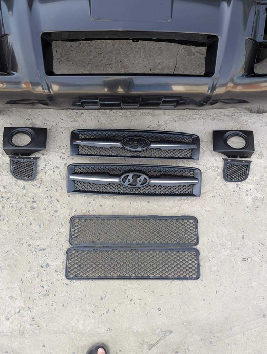Решітка решітки бампер Hyundai Tucson 2004-2010 Хюндай Туксон