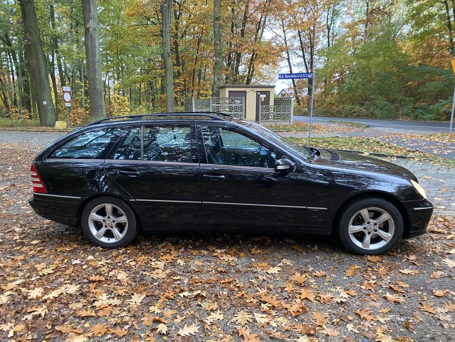 Mercedes benz w203