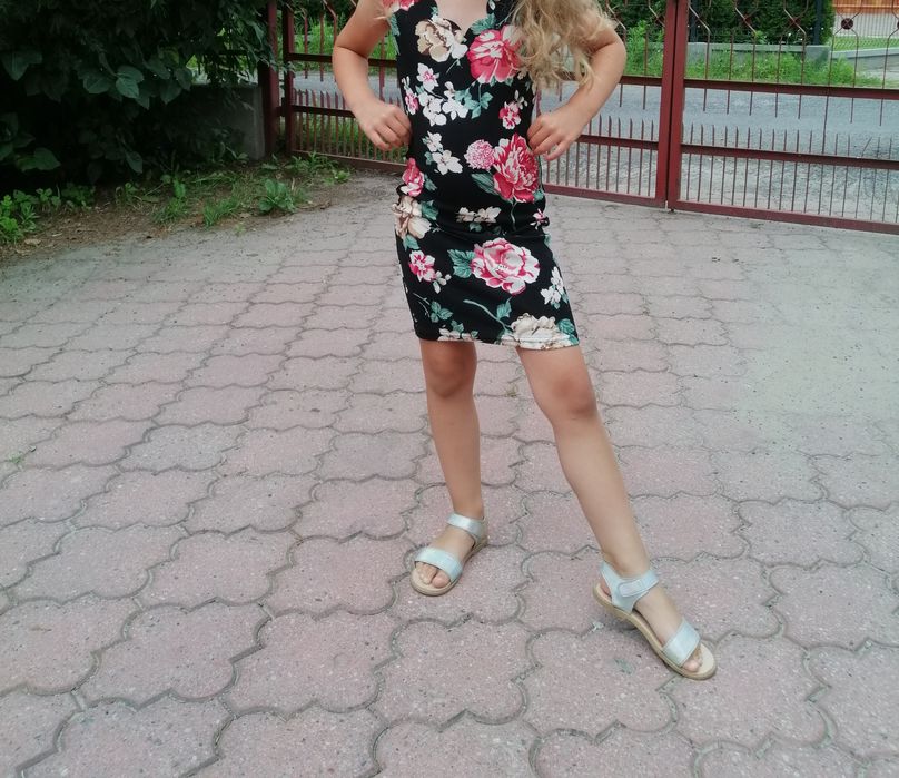Sukienka 116 shein