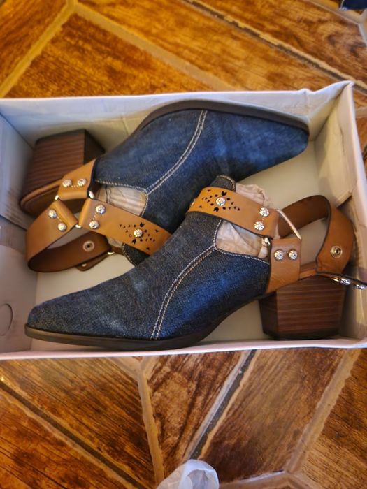 Buty letnie dżinsowe