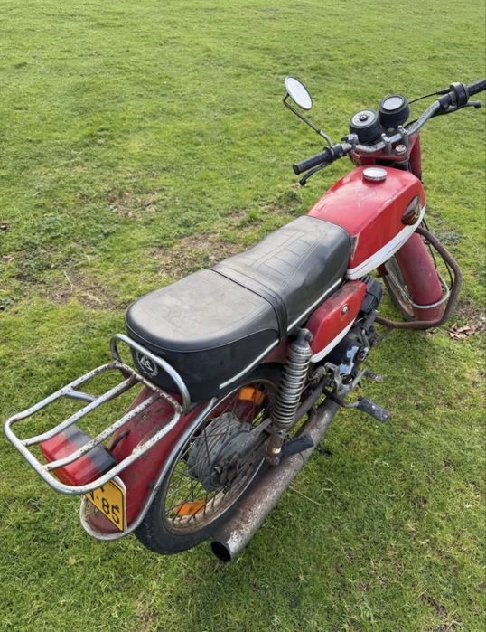 MOTOESA 220 B Turismo - A Trabalhar