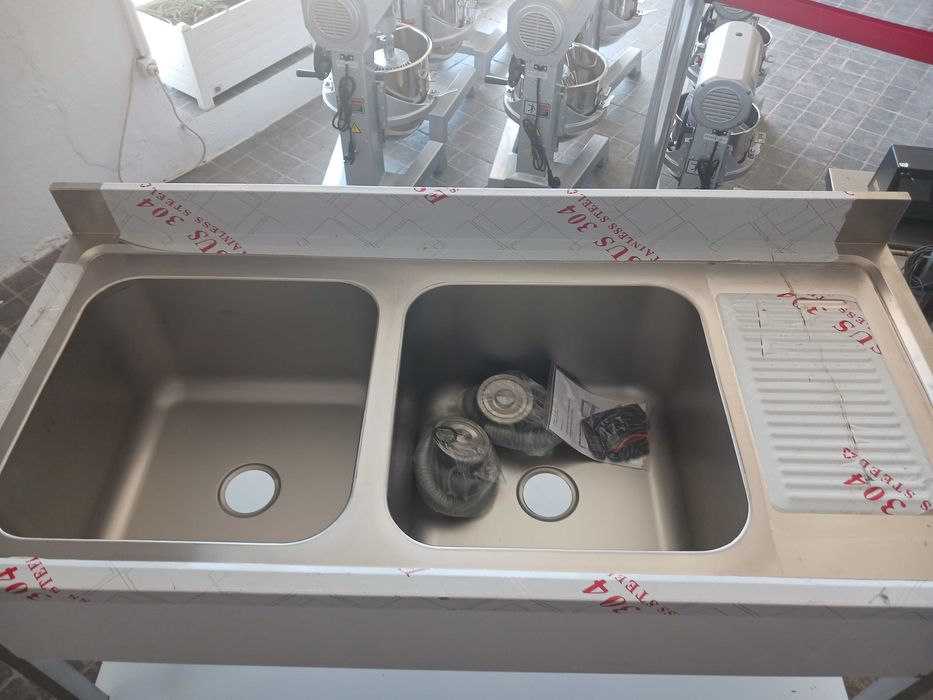 ACM1653 - Bancada de Lavagem Inox 1,5m de 2 Pios 50x50cm - NOVA