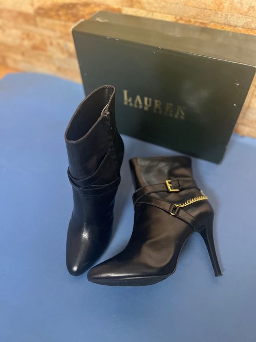 Продам оригінальні шкіряні ботильйони Ralph Lauren
