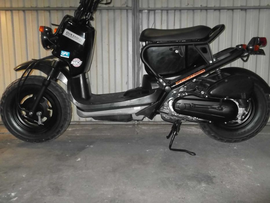 мопед HONDA-zoommer