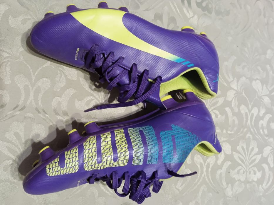 Сороконожки Puma EvoSpeed 5.3 Astro Turf 39р.