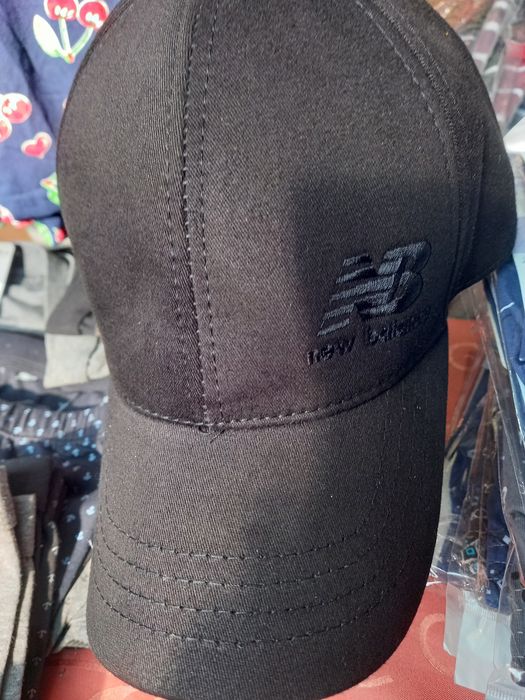 Кепка Бейсболка чоловіча чорна однотоная классическая кепка черная