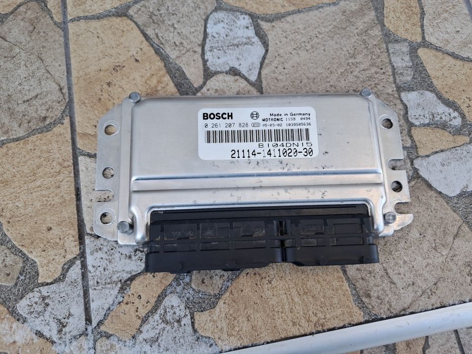 Блок управління двигуном ваз 2109-2115 ЕБУ МОЗГИ ВАЗ 1.6 8КЛ.