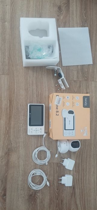 Niania elektroniczna Lionelo Babyline 8.2 + uchwyt