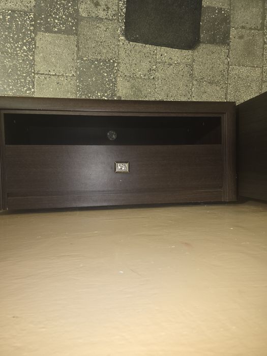 Fotel brązowy w dobrym stanie