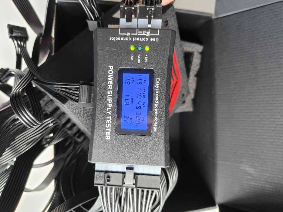 Chieftronic PowerPlay 1050W Platinum