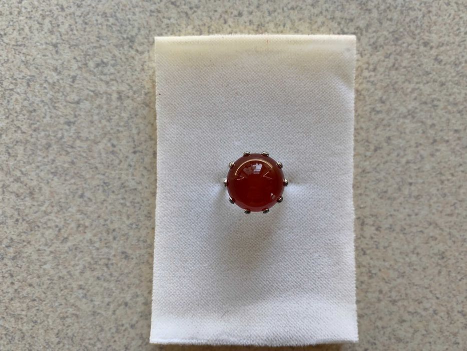 Elegancki pierścionek z czerwonym oczkiem srebro 12