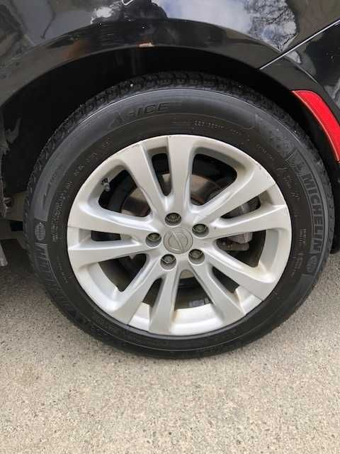 Chrysler 200 (2015) – Стильний седан у гарному стані + гума Michelin!