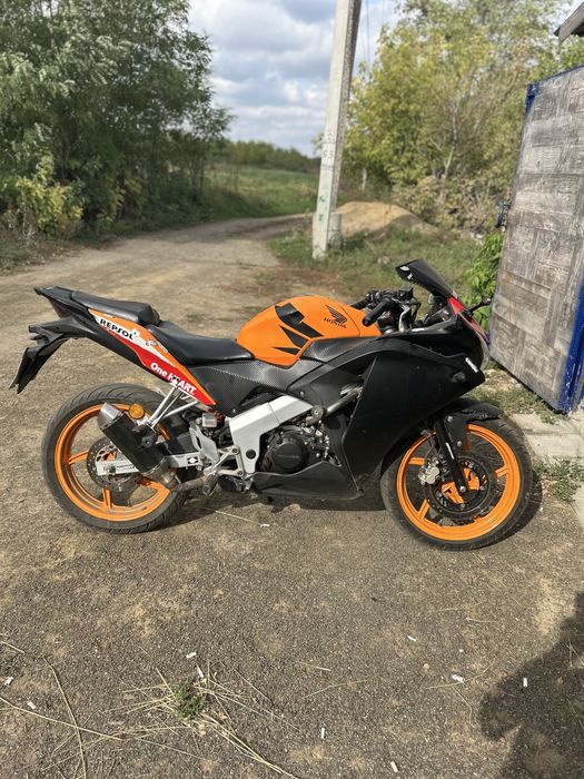 Хонда сбр 125р 2012г