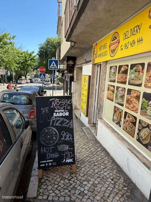 Trespasse Restaurante Totalmente Equipado em Queluz