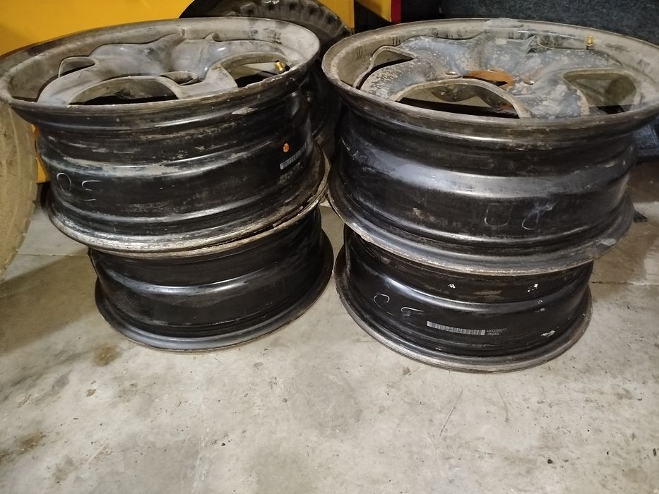 Продам Шини,Диски