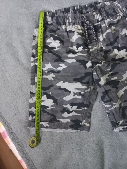 Spodenki chłopięce,  nowe bez metki