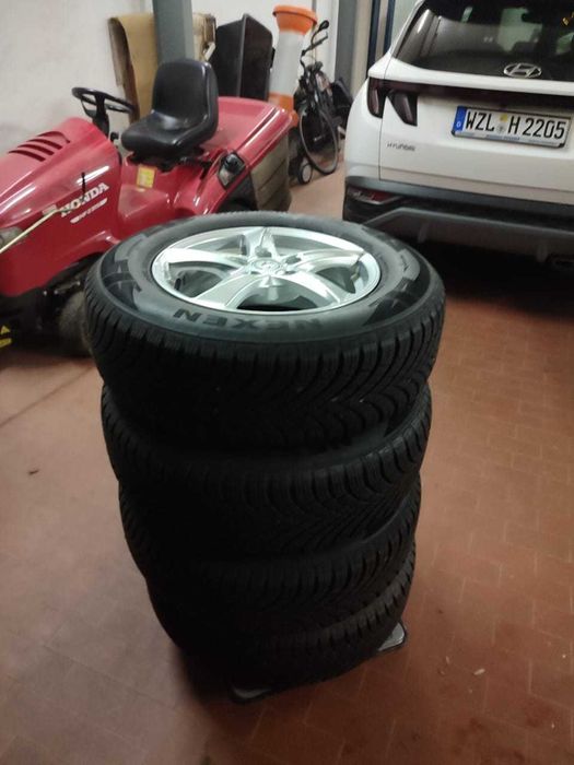 диски r16 5x114.3 зимові шини 215 70 nexen 2020рік як нові 8мм et45