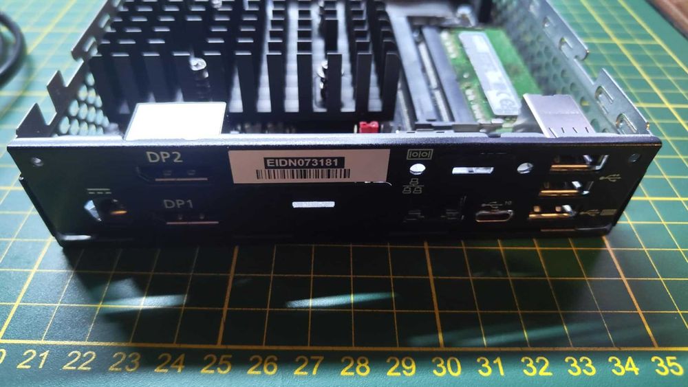 Komputer Fujitsu Futro s7011