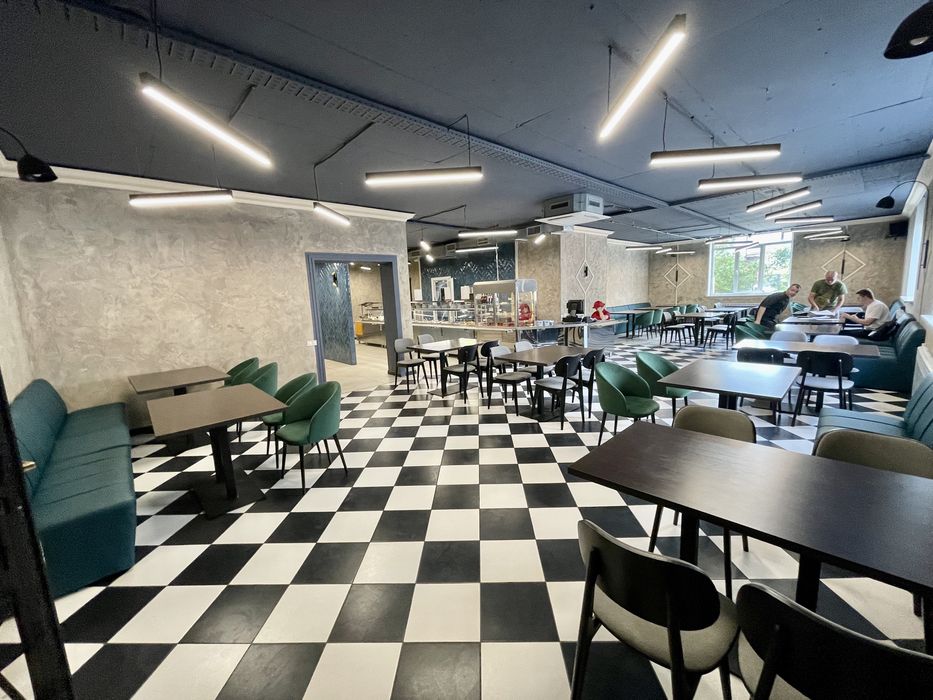 Оренда 185 м2. пiд ресторан, кафе, пiцерiю бiля пл.Космонавтiв