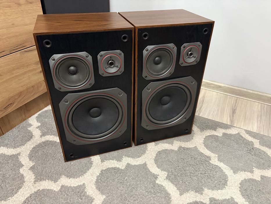 Kolumny Tonsil space 86