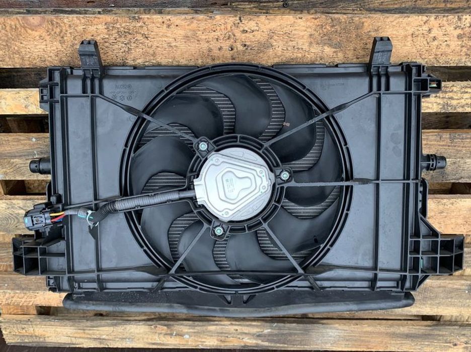 Касета радіатора в зборі Tesla model y 3 rest