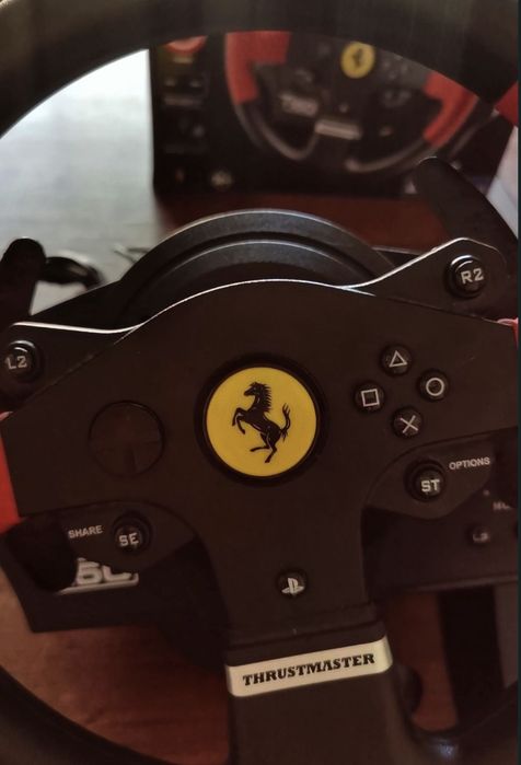 thrustmaster t150 ferrari (volante + pedais) Edição Especial