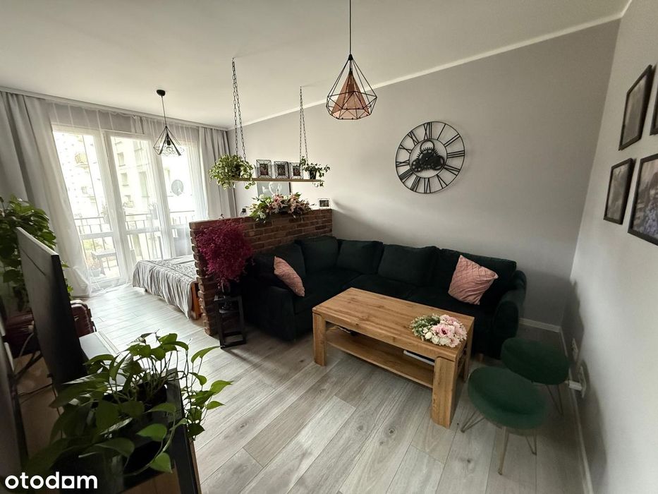 Świetna lokalizacja! 2 pokoje + balkon | centrum | od sierpnia