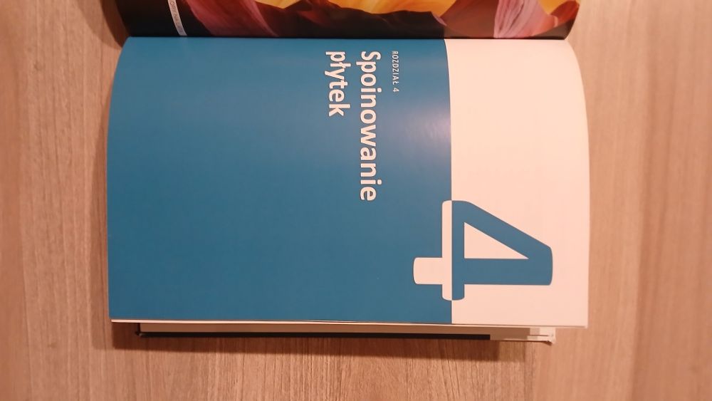 Standardy Prac Glazurniczych (Poradnik, Atlas)