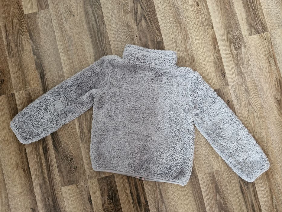 Puchata rozpinana bluza, roz.122