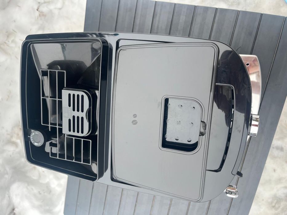 Кавоварка Delonghi Magnifica S  2023рік 12місяць гарантія