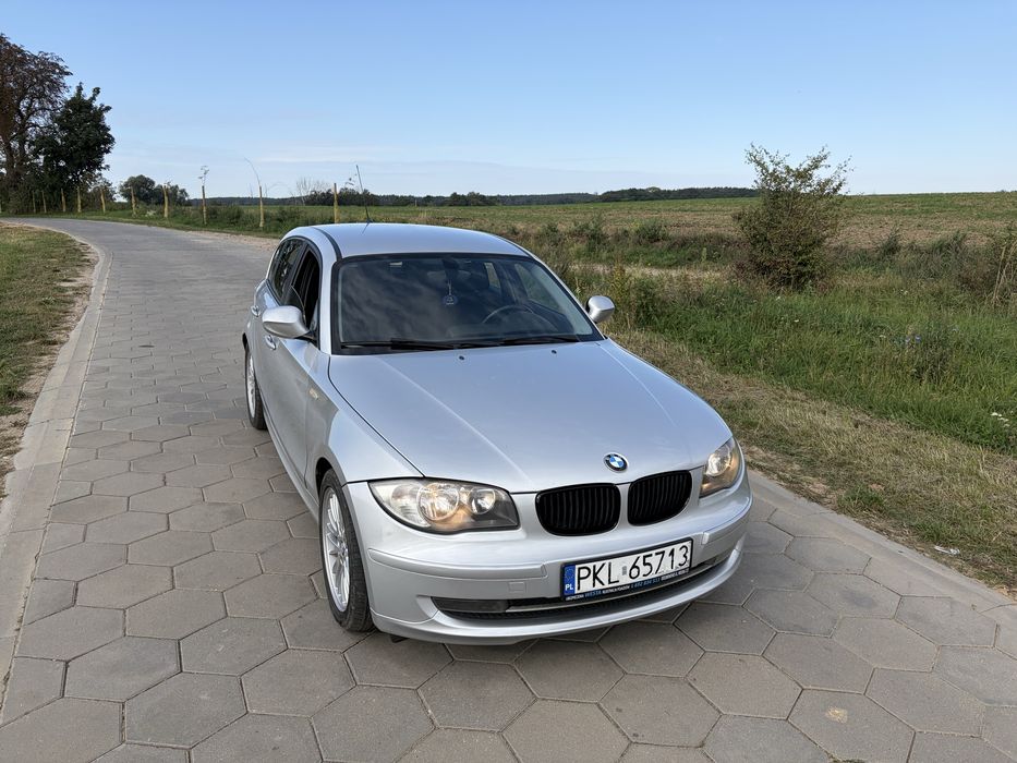 Bmw seria 1 diesel 2.0 rocznik 2011 , stan bardzo dobry