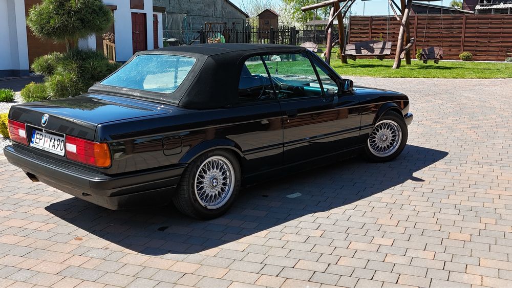 BMW e30 1.8is  Cabriolet