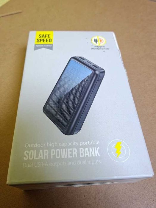 Power Bank Solar Portátil 30000 mAh Dual USB / USB-C para Campismo (Novo)