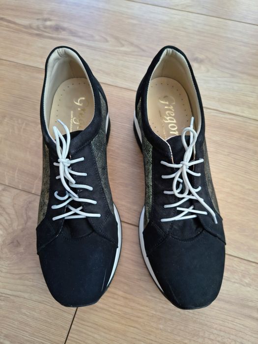 Buty sportowe damskie, półbuty, 39 wkł. 25,5 cm Stan idealny