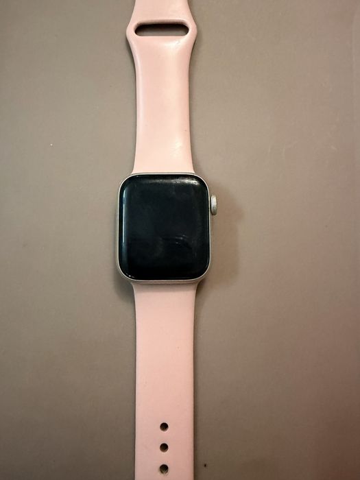 Apple watch se 2 gen z pudelkiem