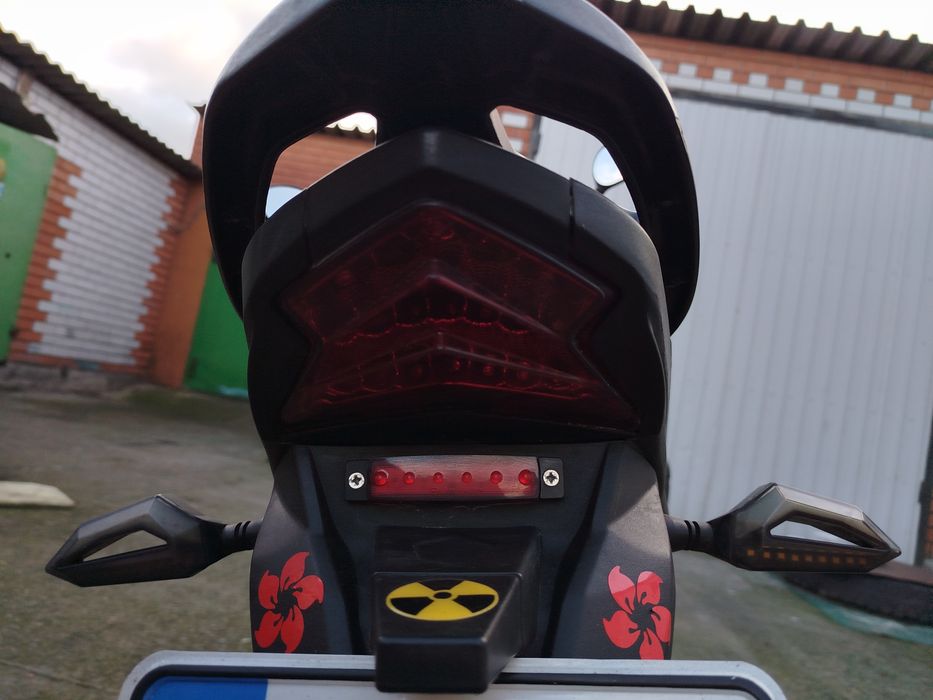 Продам мотоцикл spark 150 r13 оформление сразу