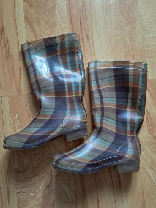 Kolorowe kalosze Benetton