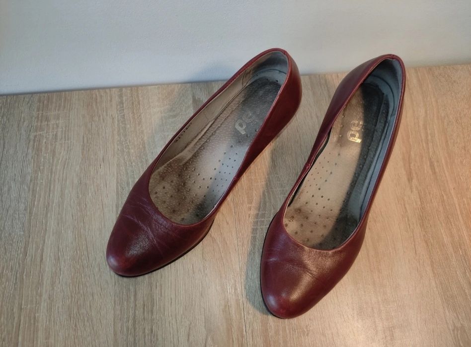 Eleganckie buty PESCO roz. 41 skóra naturalna 100% prawdziwej, brązowe