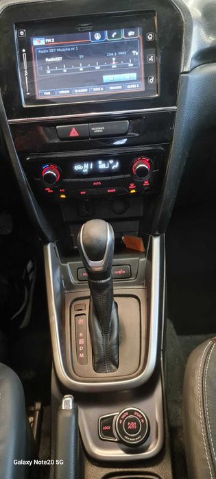 Suzuki Vitara 1,5 hybryda, 4x4, automat, kamera