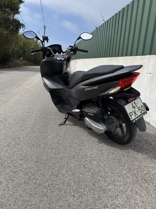 Honda PCX impecavel
