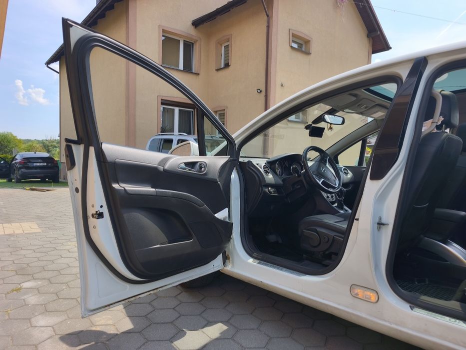 Opel Meriva b 2010 r