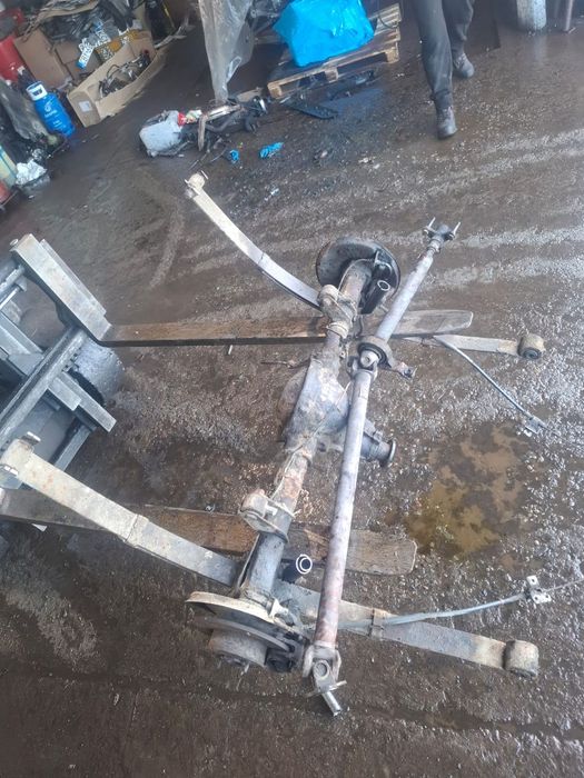 MOST TYLNY DYFER TYŁ FIAT 125P SEDAN 1.5 BENZYNA Z RESORAMI