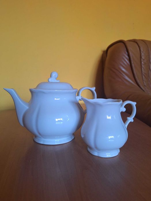 Порцеляновий(фарфор) чайник Oscar Schlegelmilch