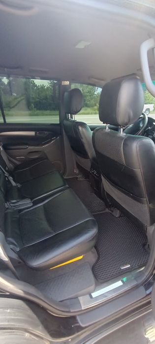 Toyota land cruiser prado 120