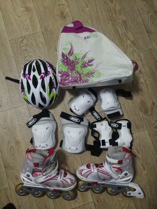 Ролики, защита и рюкзак