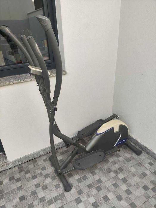 Bicicleta elíptica - VE430