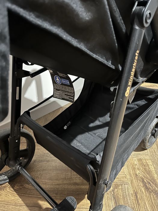KinderKraft TRIG 3 spacerówka do 22kg