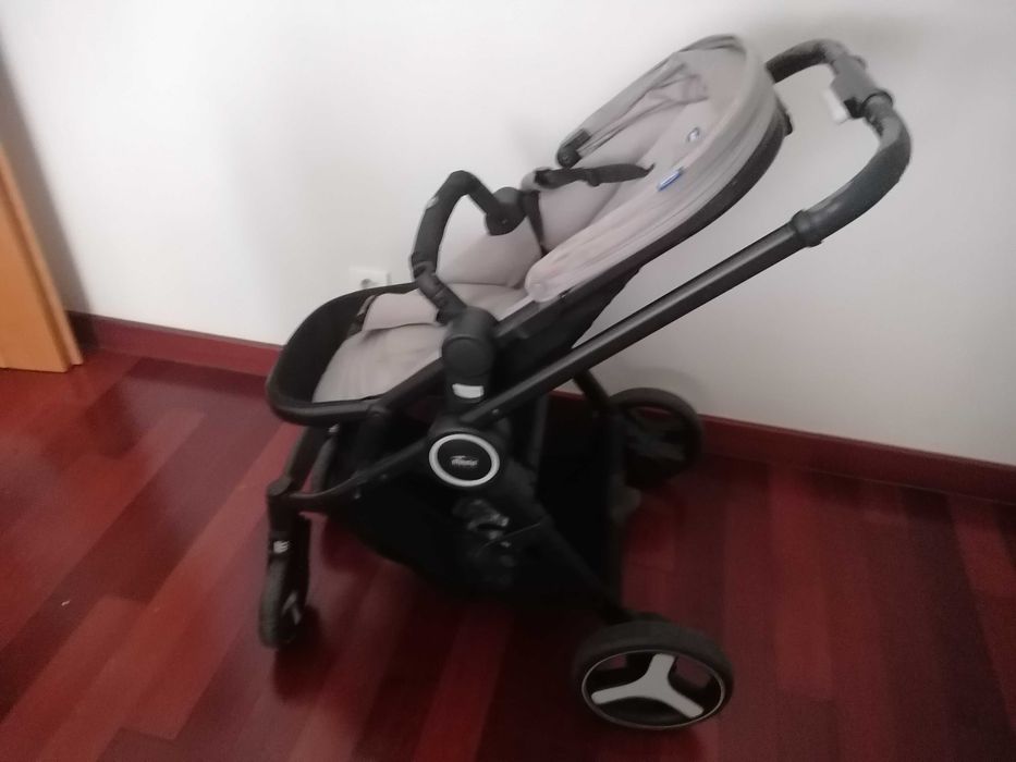 Carrinho de Bebe 3 em 1
