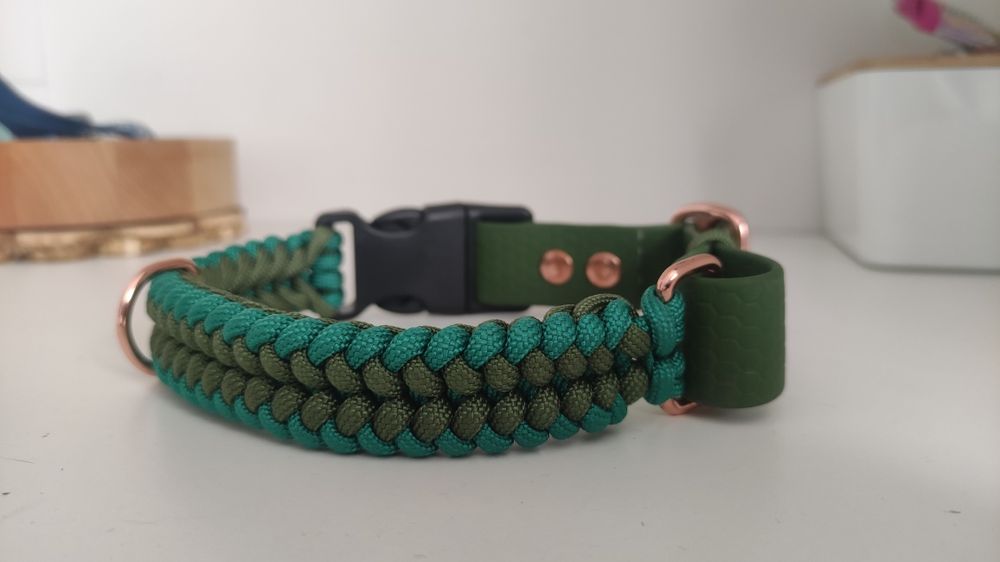 Obroża ręcznie robiona dla psa 2,5 cm 2cm zielona houndloop sznurkowa