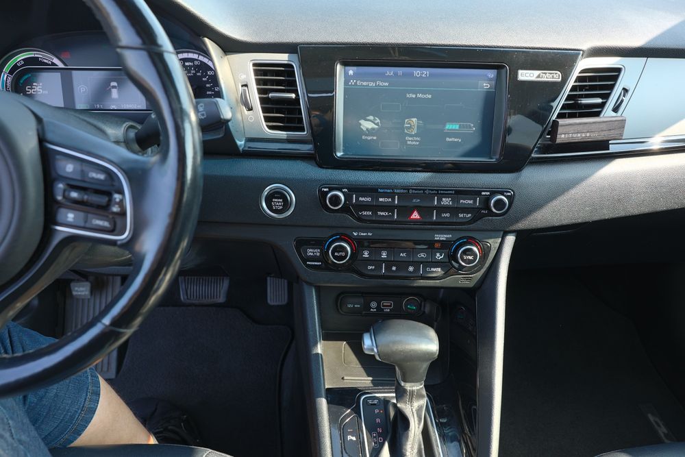 Kia Niro hybrid 2017